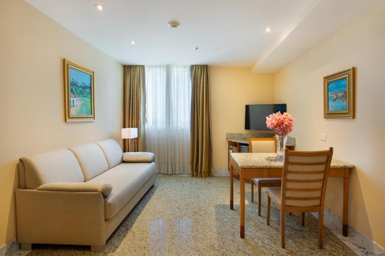 Windsor Barra Hotel Rio de Janeiro Esterno foto Living room