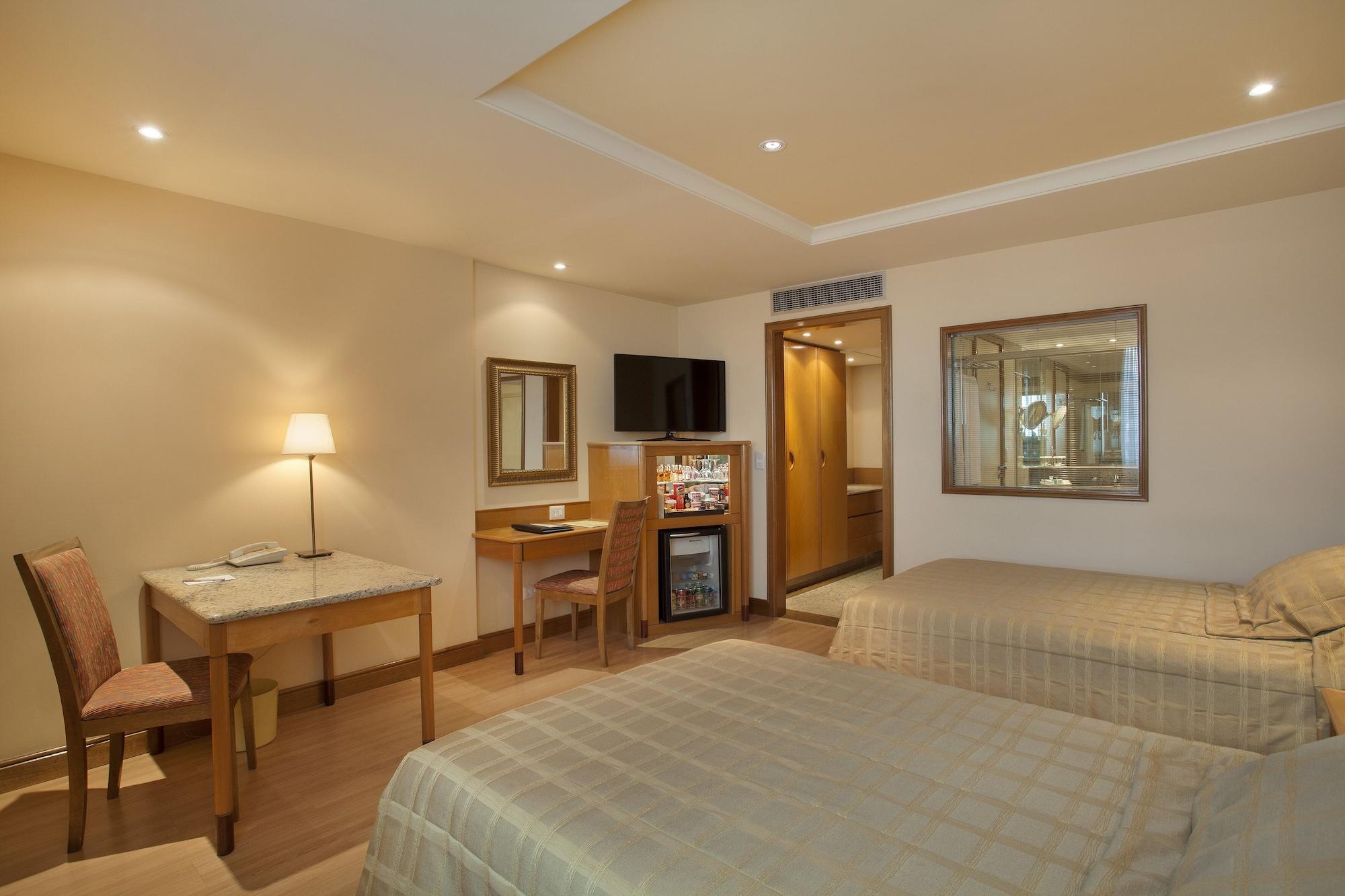 Windsor Barra Hotel Rio de Janeiro Esterno foto A room at the hotel