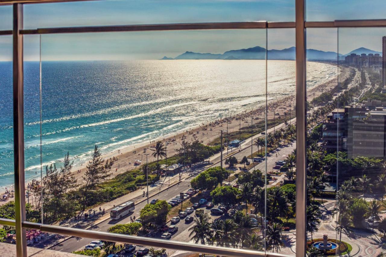 Windsor Barra Hotel Rio de Janeiro Esterno foto View of the beach from the hotel